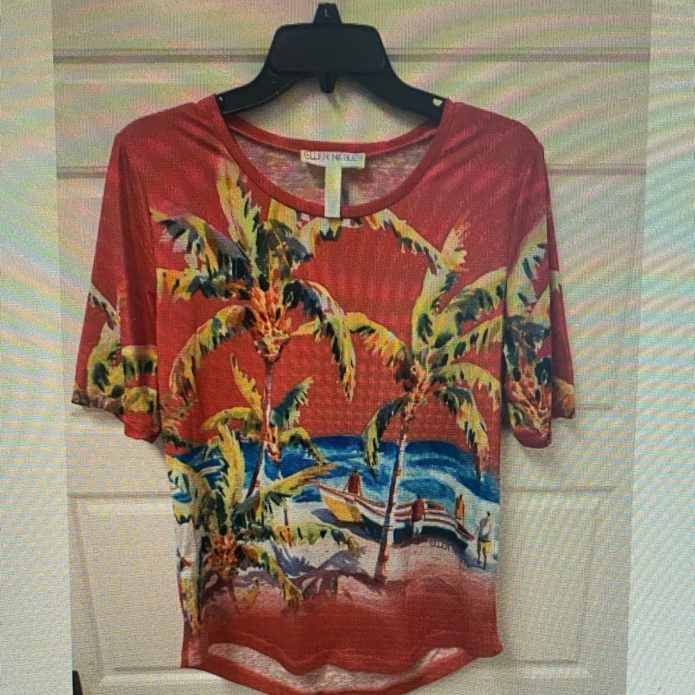 Red Tropical Palm Beach Print Women's Top